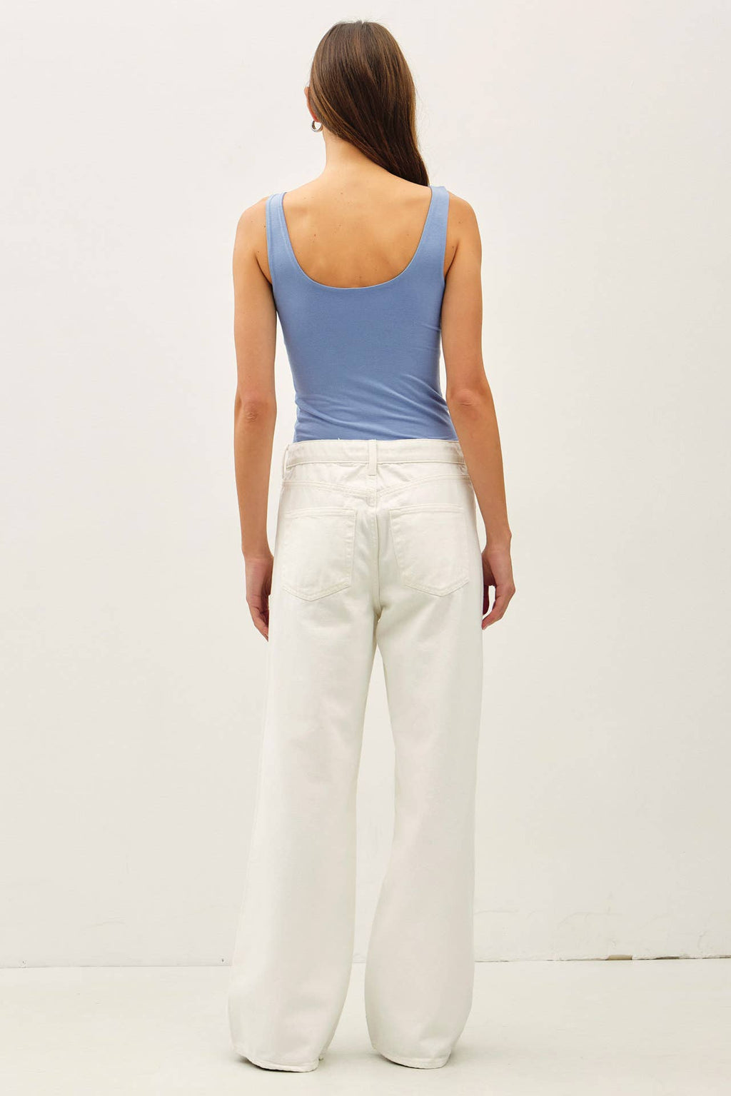 NEW SHADE[SOFT CORE] BASIC SCOOP NECK TANK