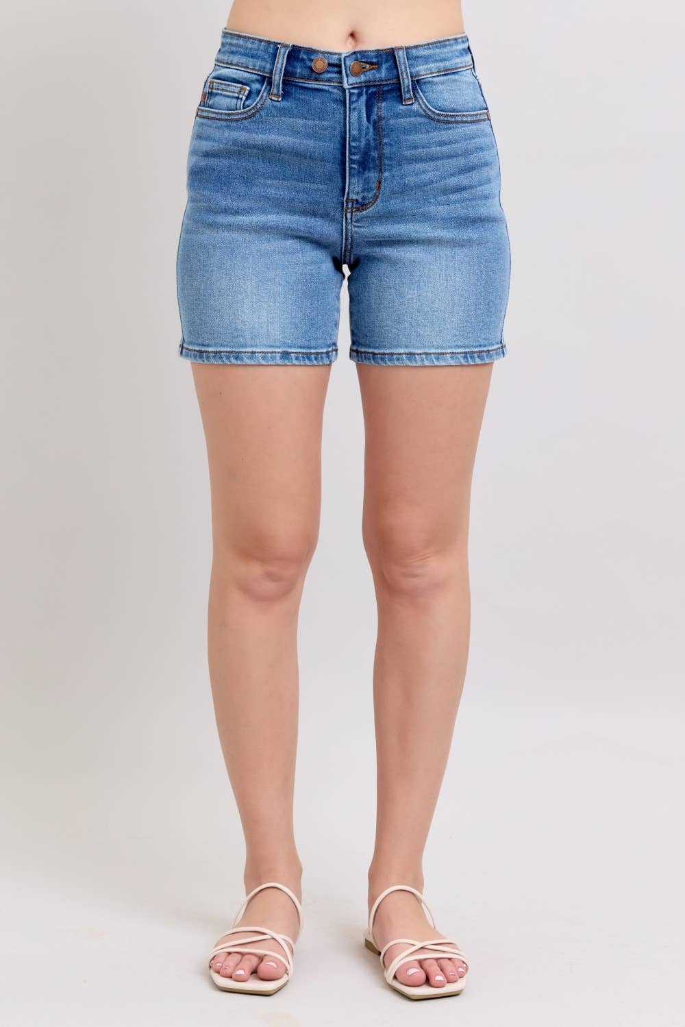 HW 2 Button Mid Length Dad Shorts