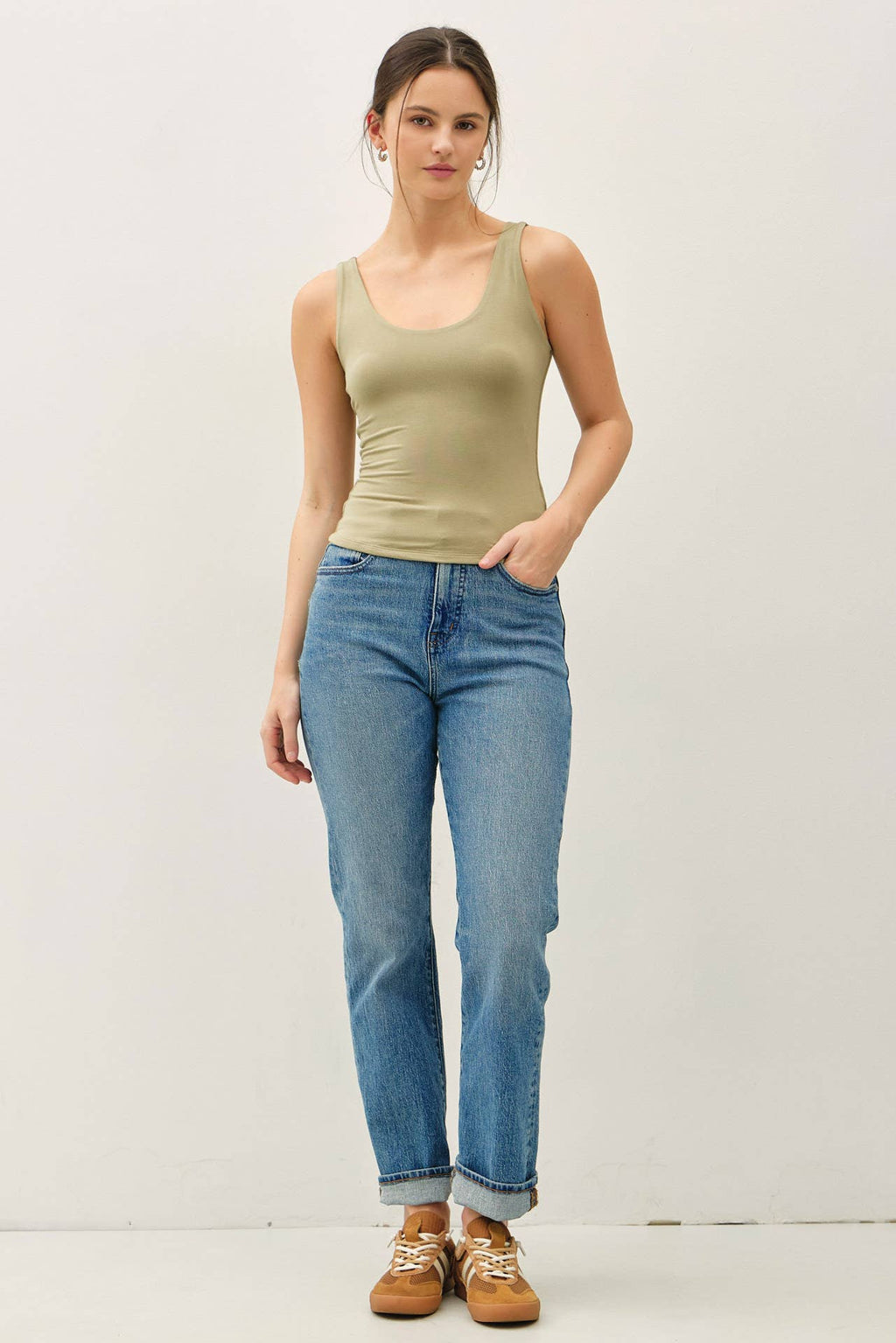 NEW SHADE[SOFT CORE] BASIC SCOOP NECK TANK