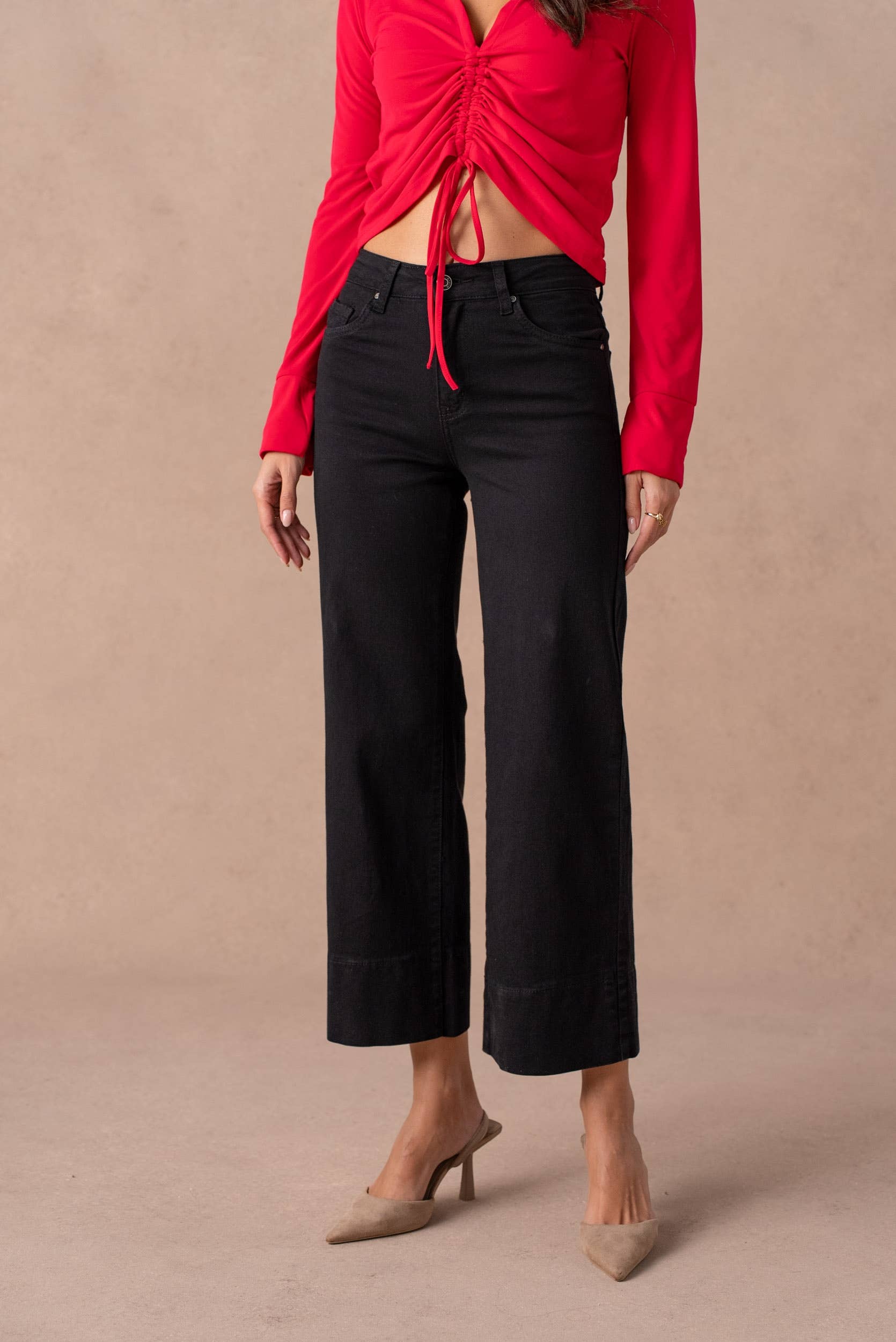7/8 wide leg jeans with sewn hem