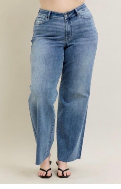 V-Front Baggy Jean