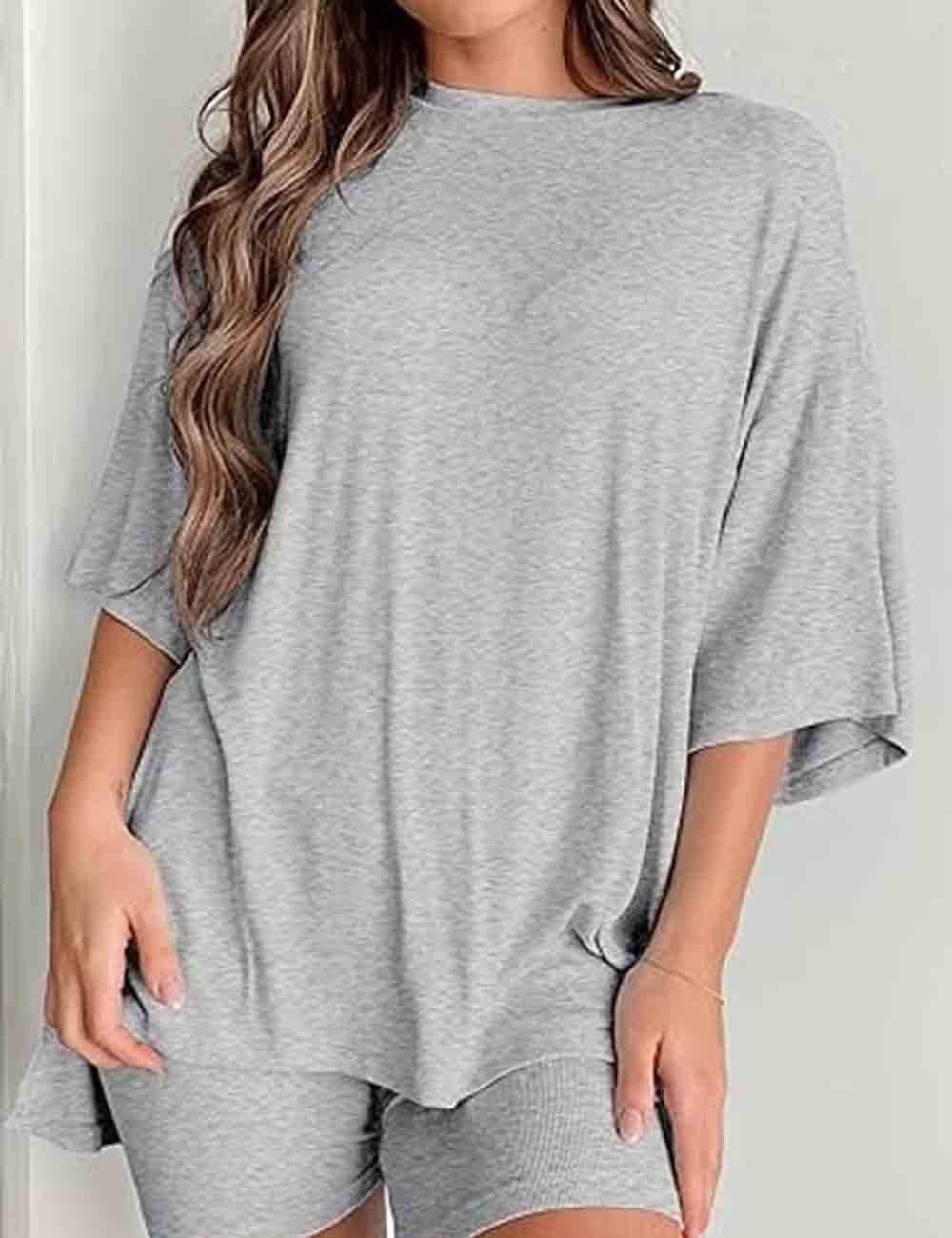 Ladies Round Neck Solid Color Short Sleeves Top & Shorts 2PCS Set