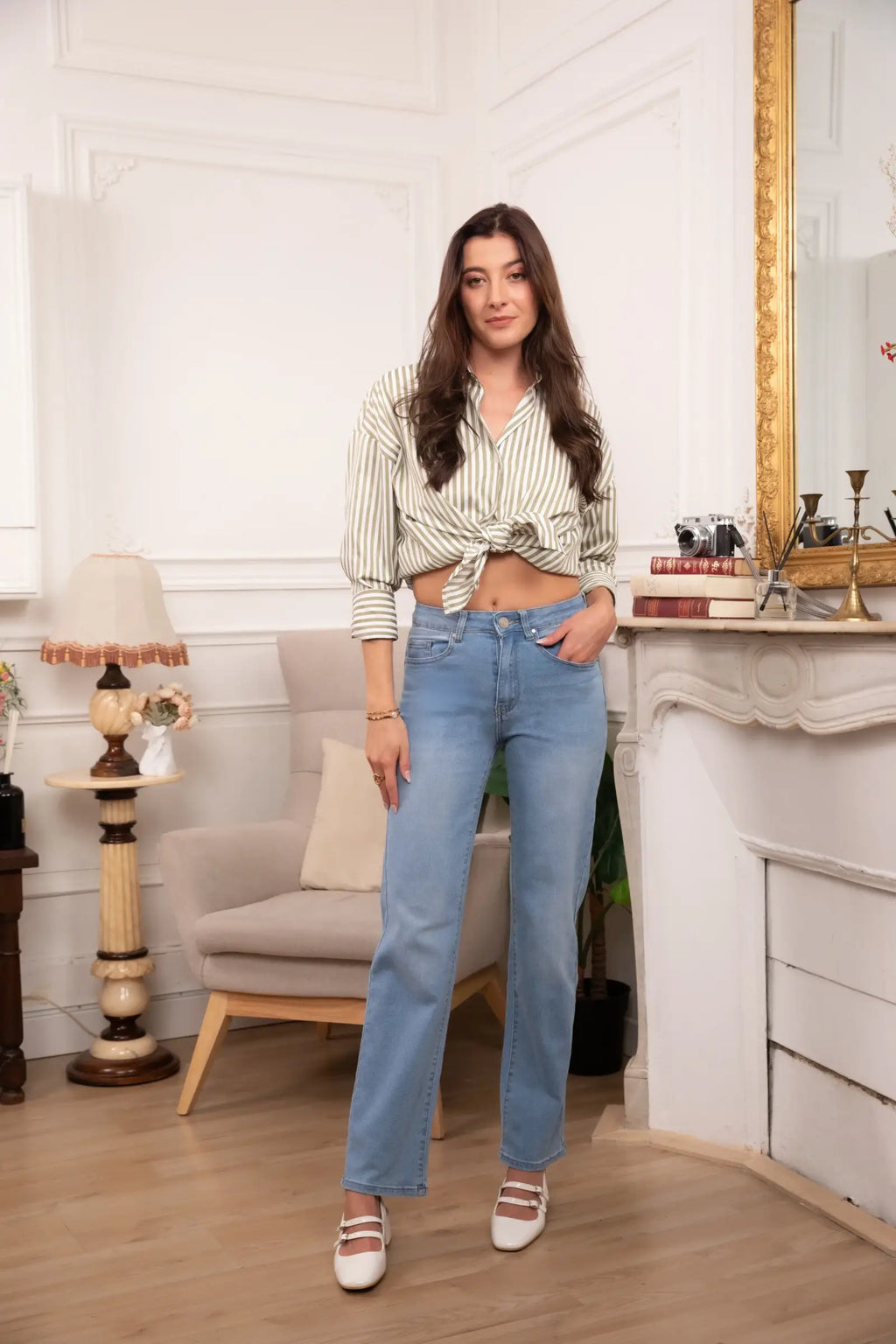Wide straight-leg jeans