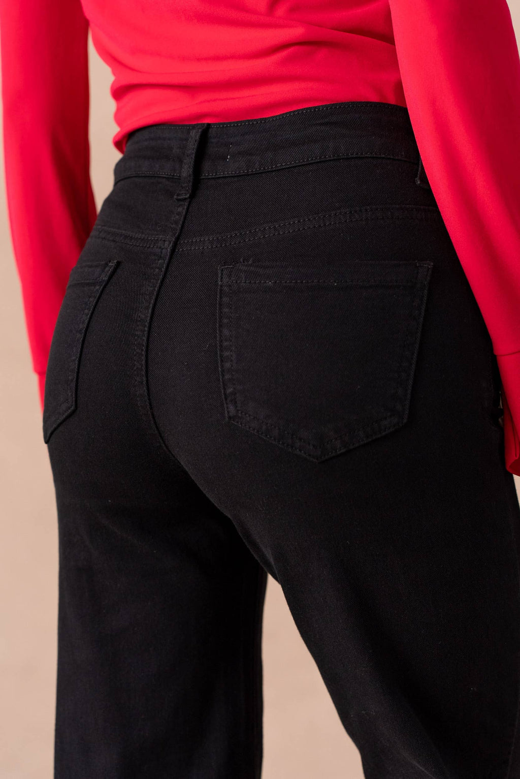 7/8 wide leg jeans with sewn hem